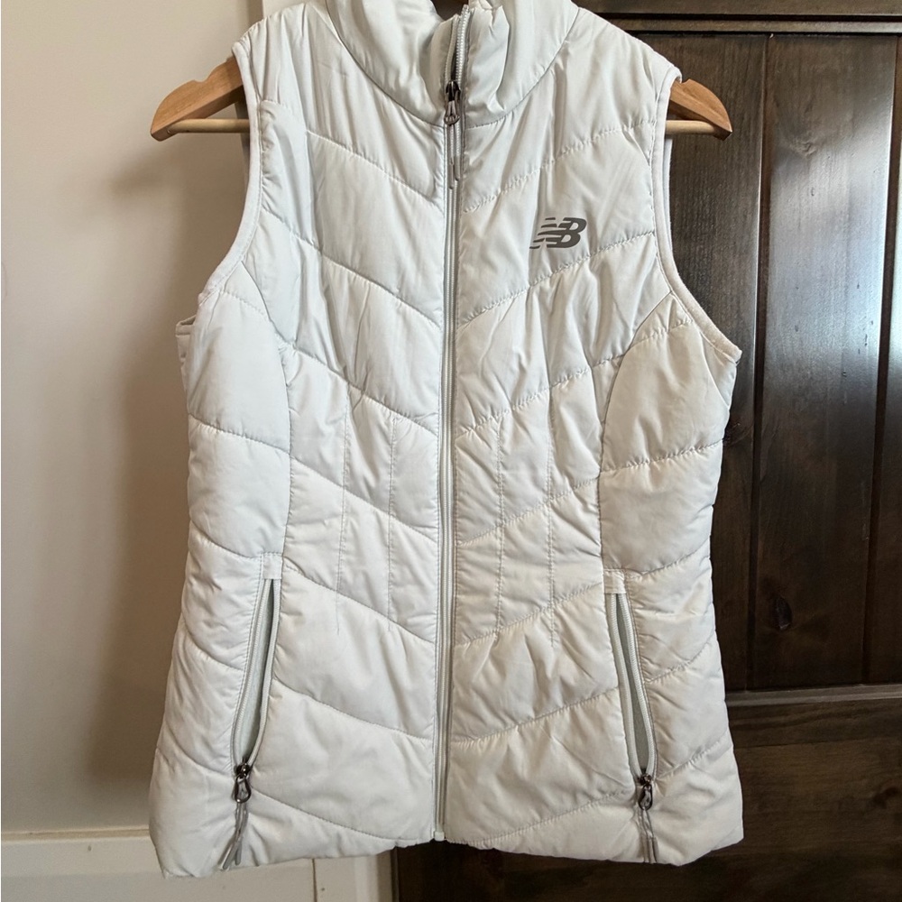 New Balance Women's White Quilted Vest